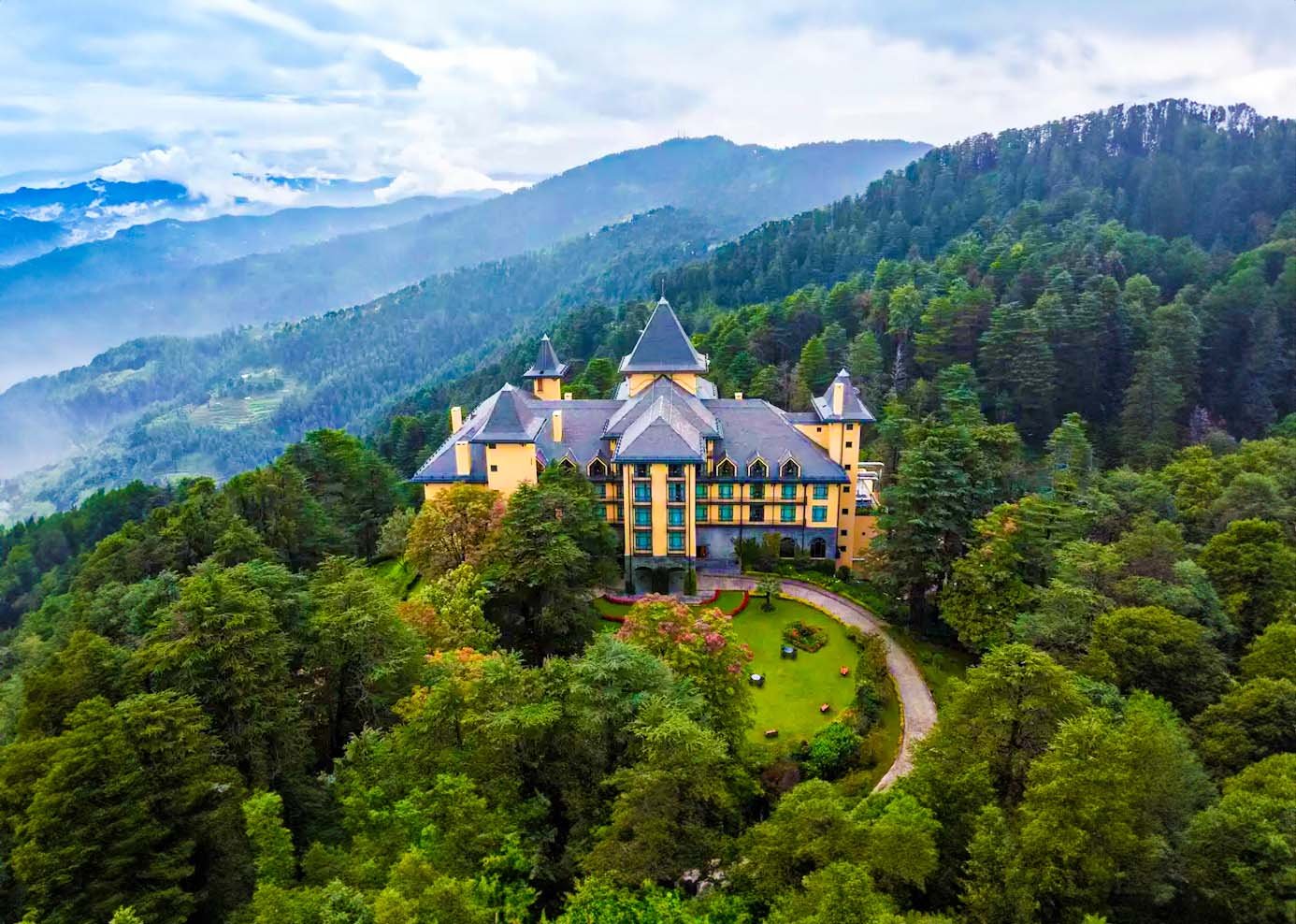 Oberoi Cecil or Wildflower Hall ( Shimla)